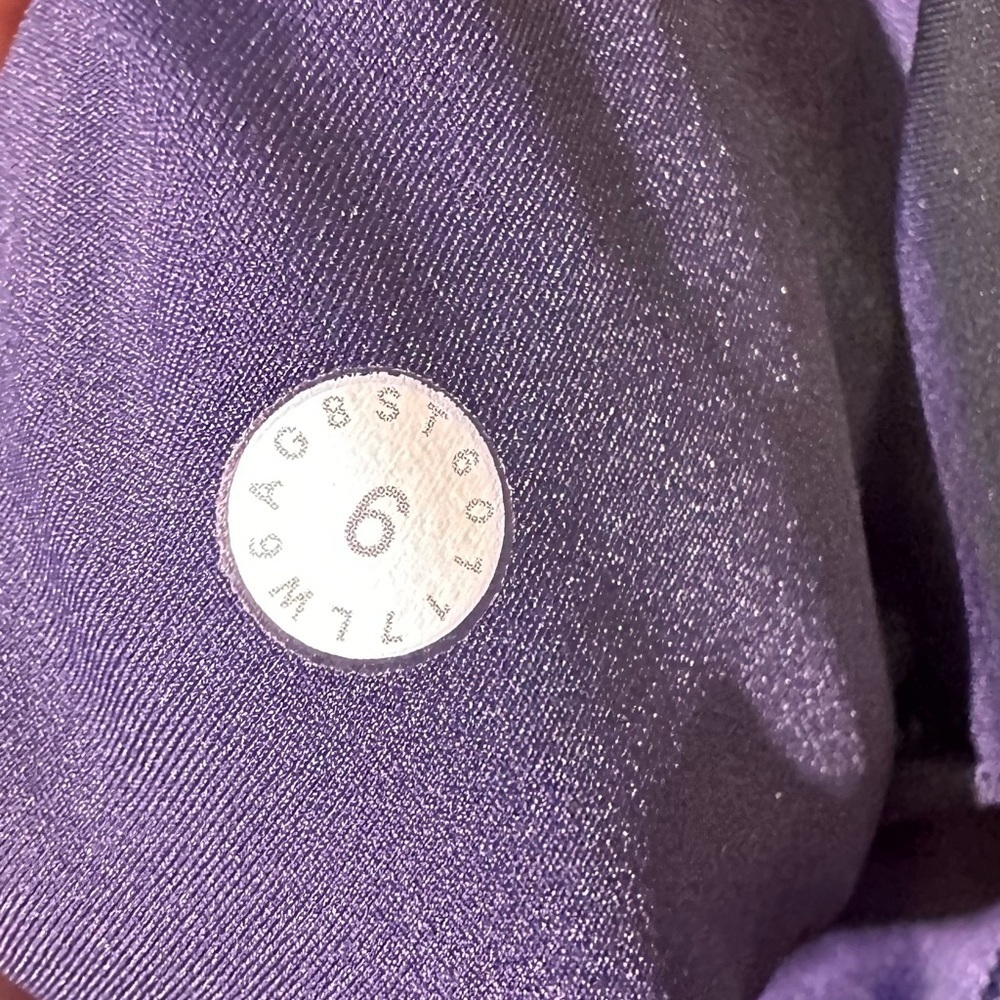 lululemon purple leggings with reflective logo dot - Picture 7 of 7